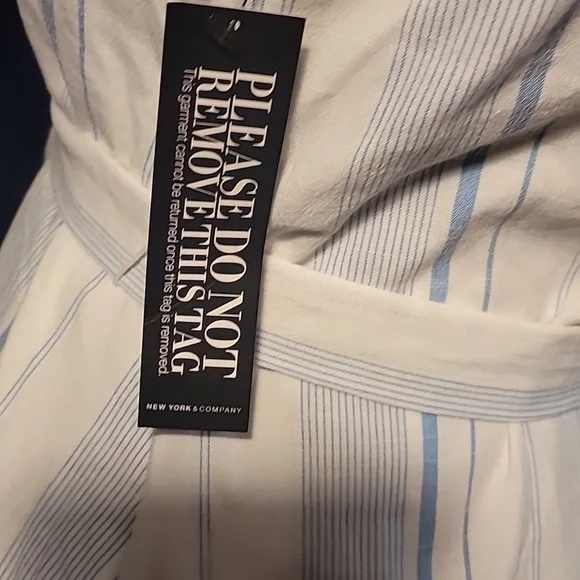 New York & Co Dress - Picture 4 of 8